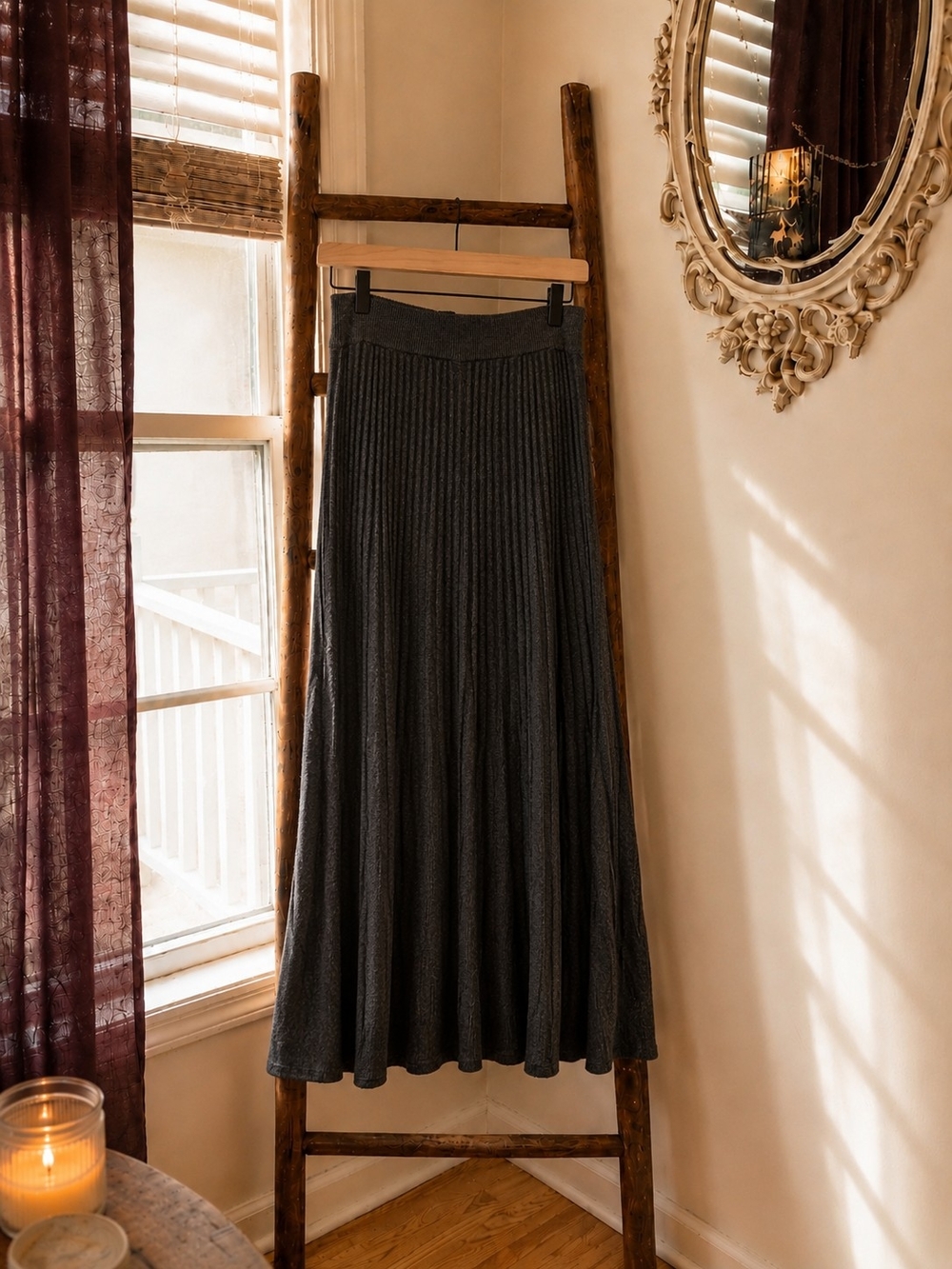 Ribbed Pleated Knit Maxi Skirt NWT Gray Small